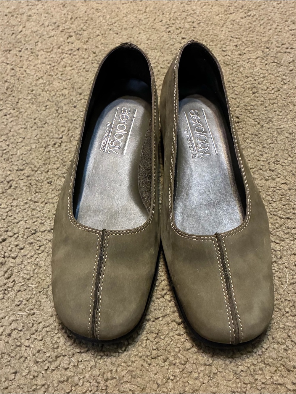 AEROSOLES Aerology Skippy Olive Green Slip-On Flats Loafers Shoes Women’s 6.5